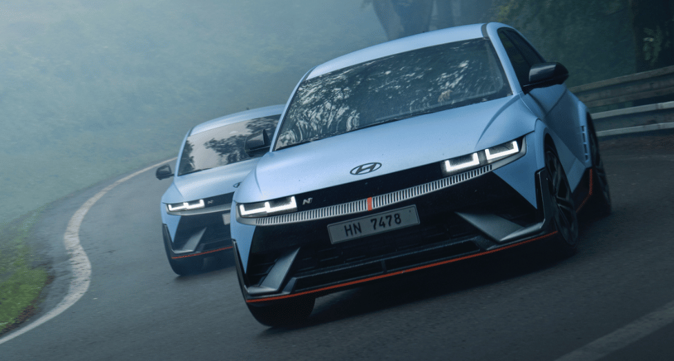 Your 2024 Guide to the Hyundai Electric and Hybrid Vehicle Lineup- banner