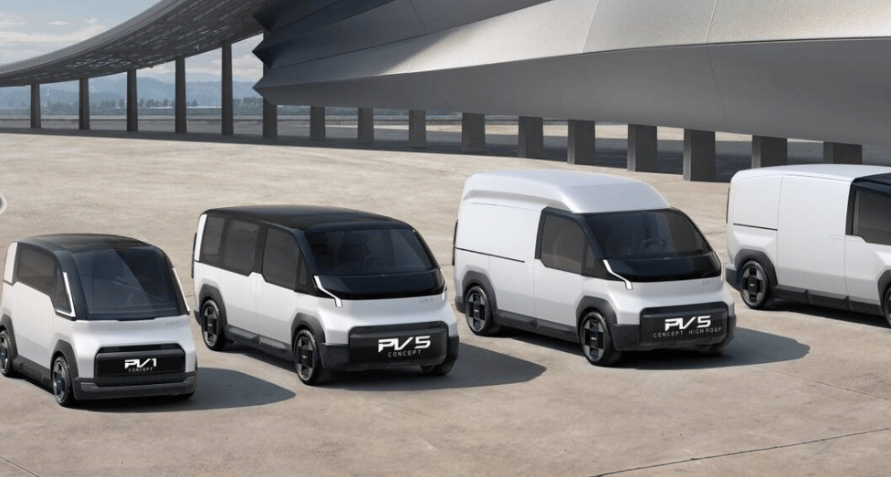 Kia's Electric Van Just Beat Every Range Record While Hauling a Full Load - featured image of PV5